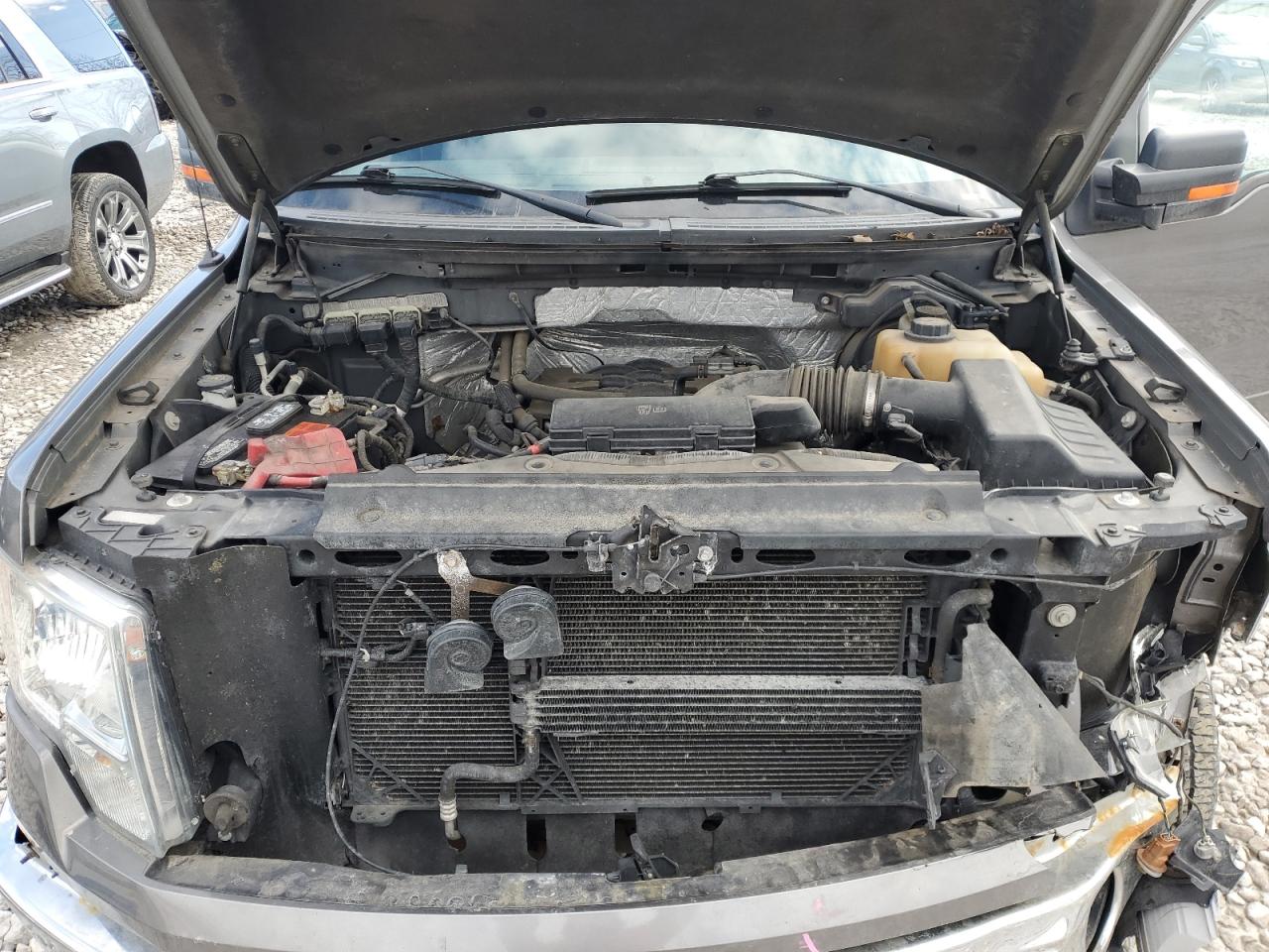 2011 Ford F-150 - Image 11