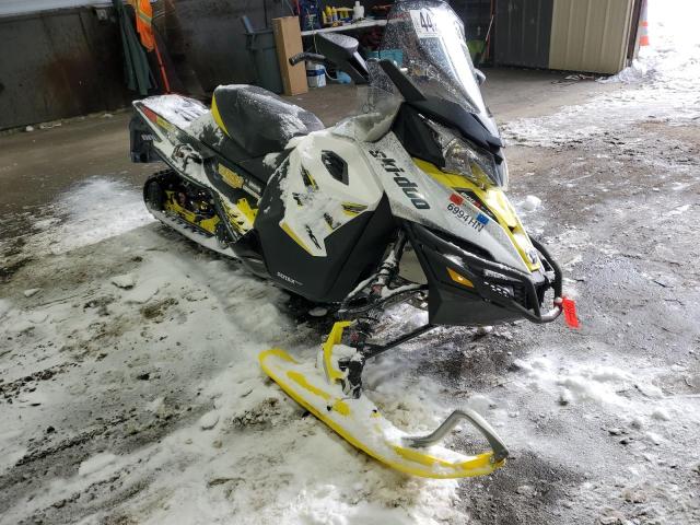 2016 Skidoo Mxz