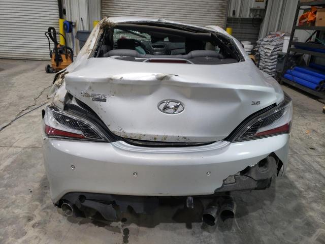 Coupet HYUNDAI GENESIS 2012 Srebrny