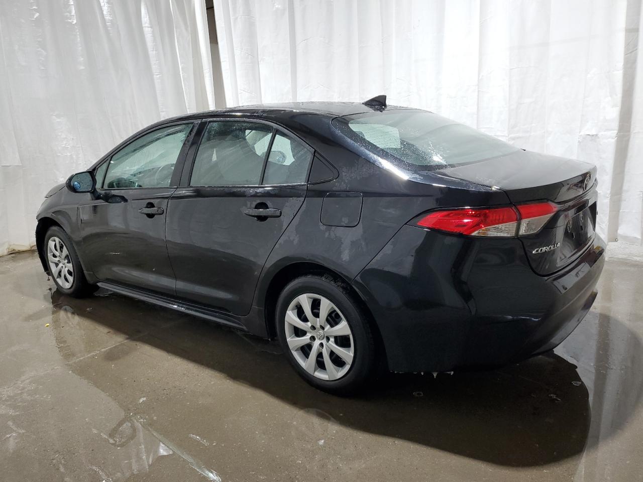 2022 Toyota Corolla - Image 2