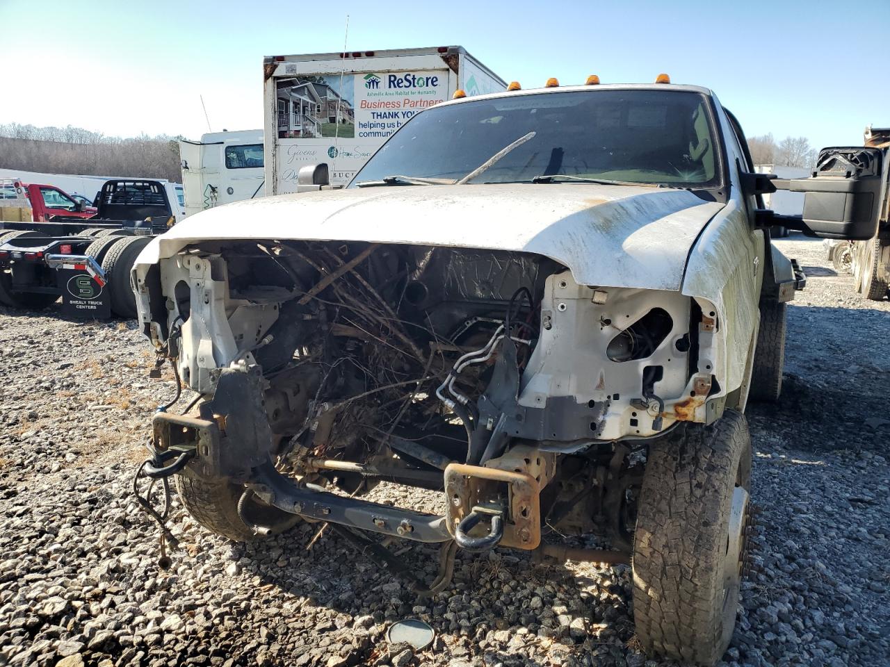 2006 Ford F350 - Image 5