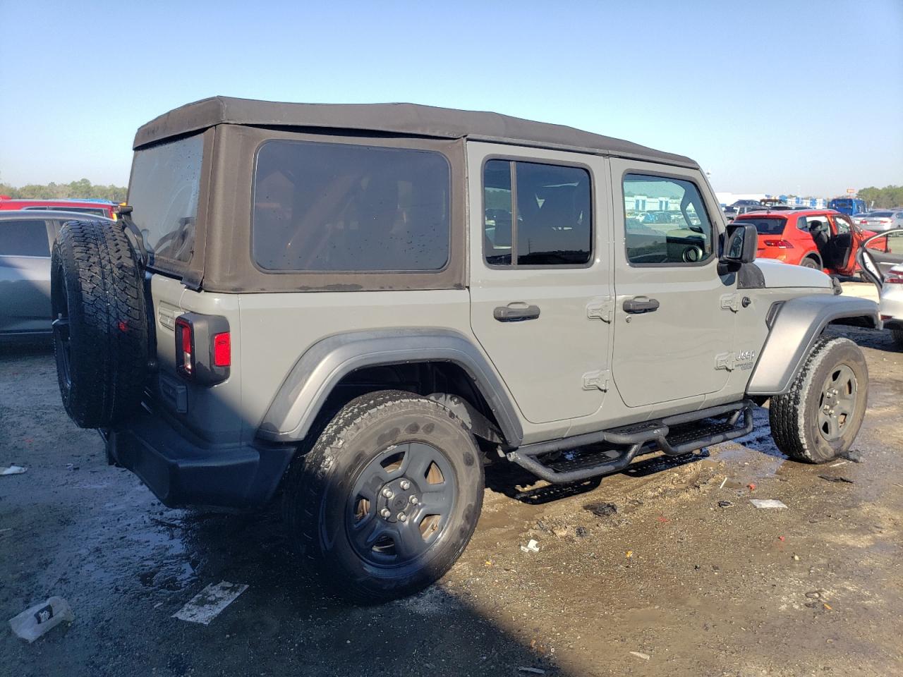 2018 Jeep Wrangler - Image 3