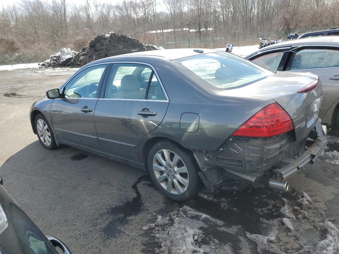 2007 Honda Accord - Image 2