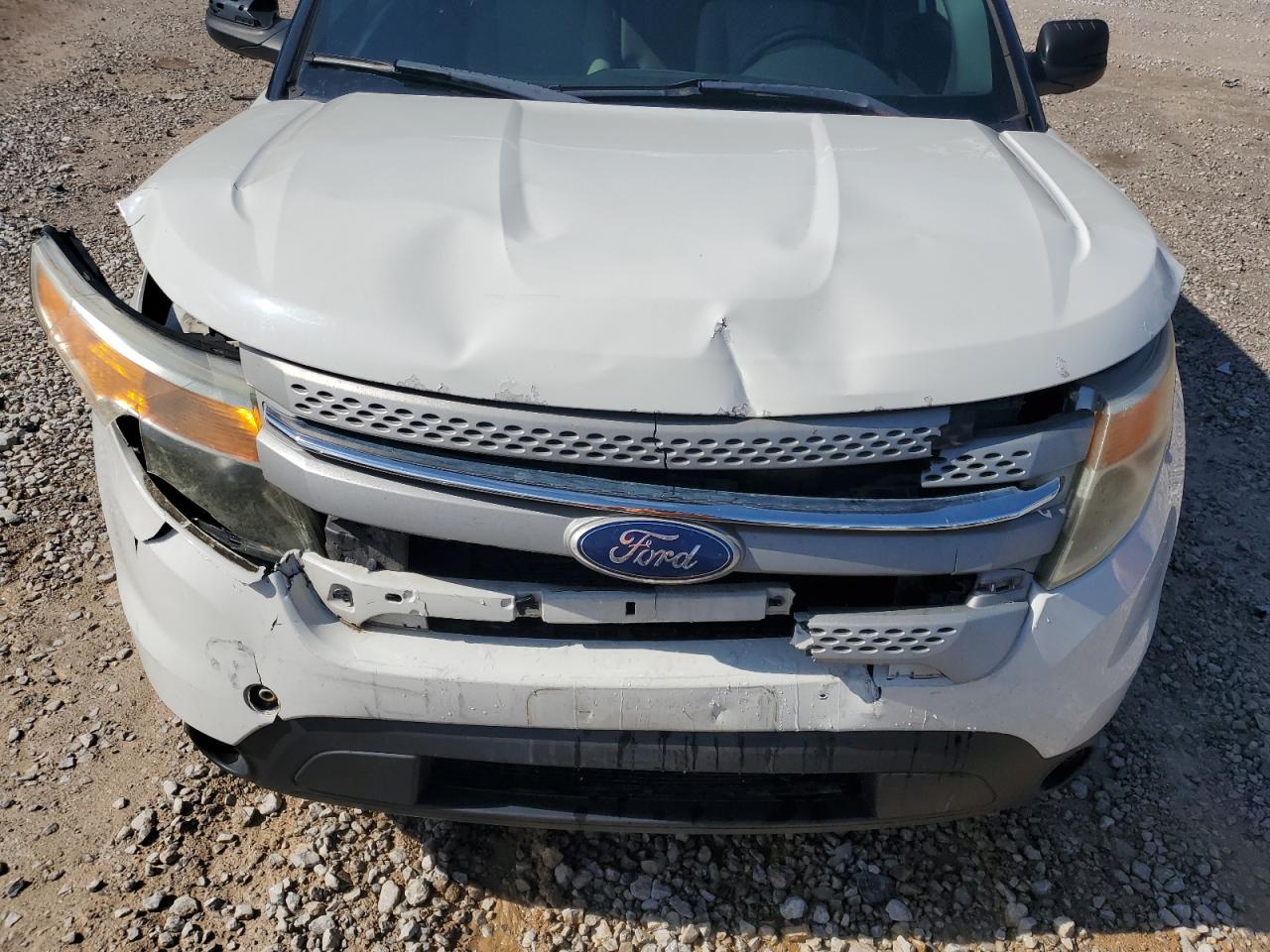 2011 Ford Explorer - Image 13