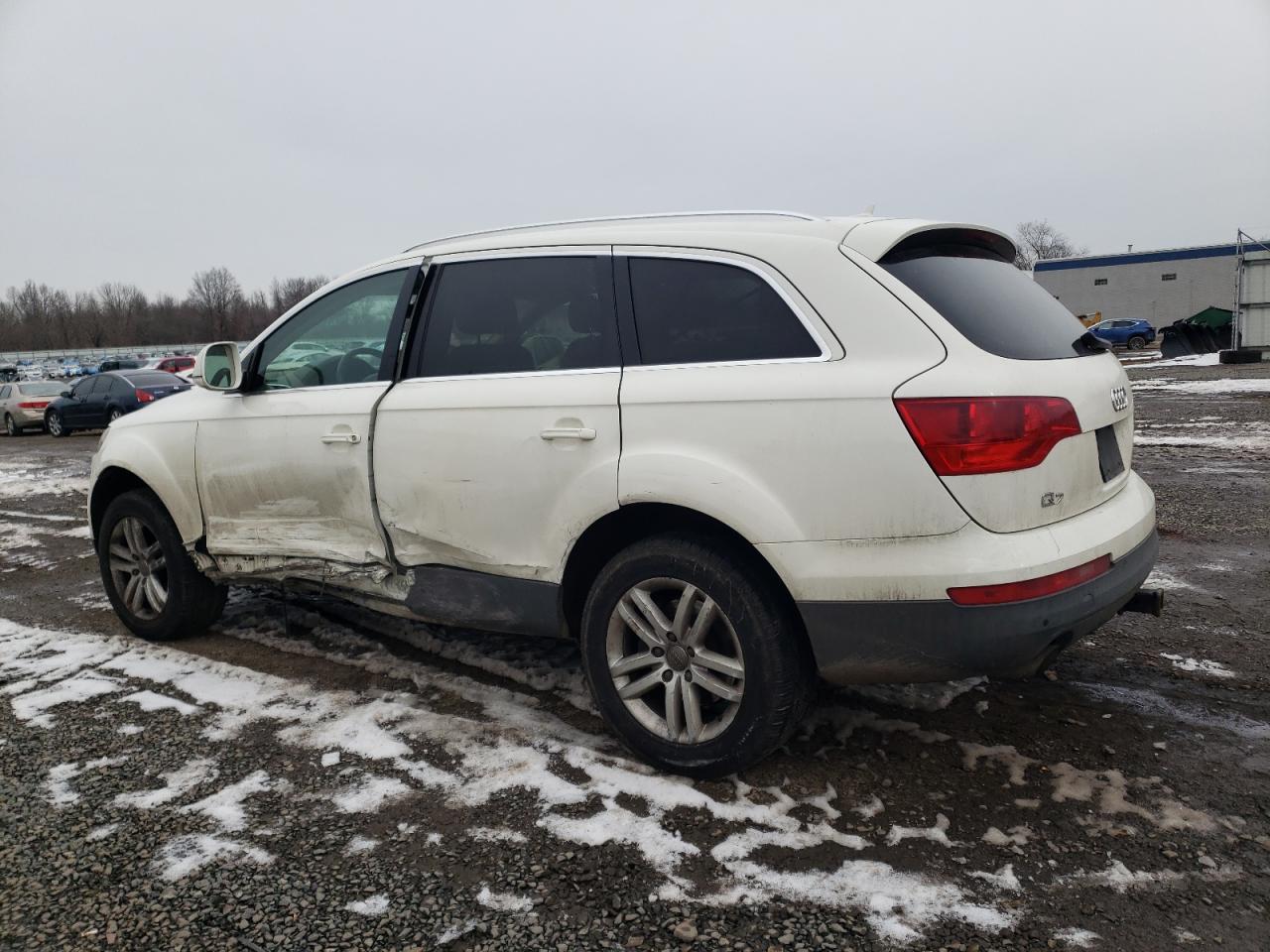2009 Audi Q7 - Image 2