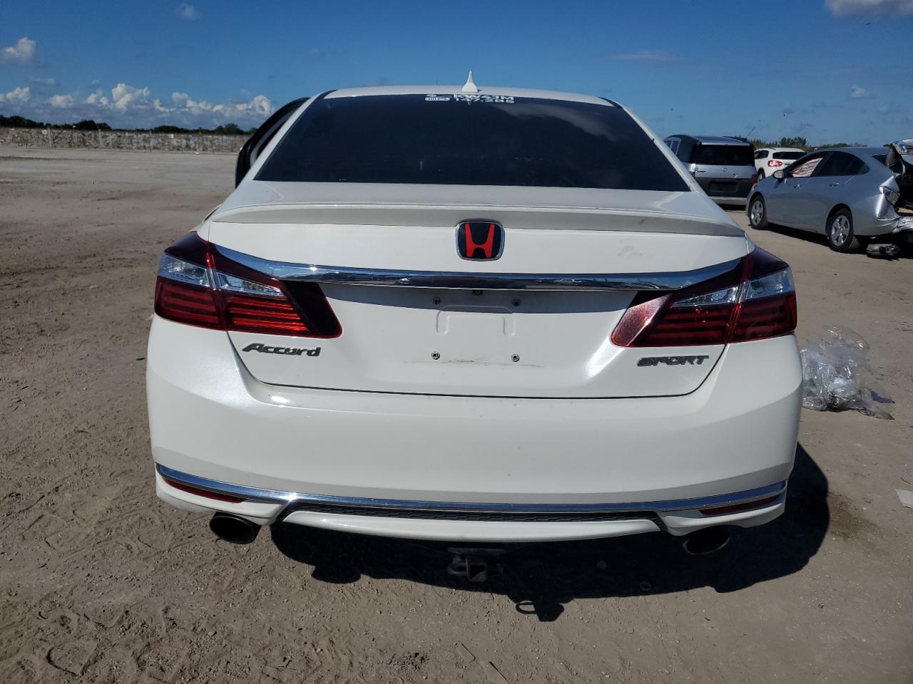 2017 Honda Accord - Image 6