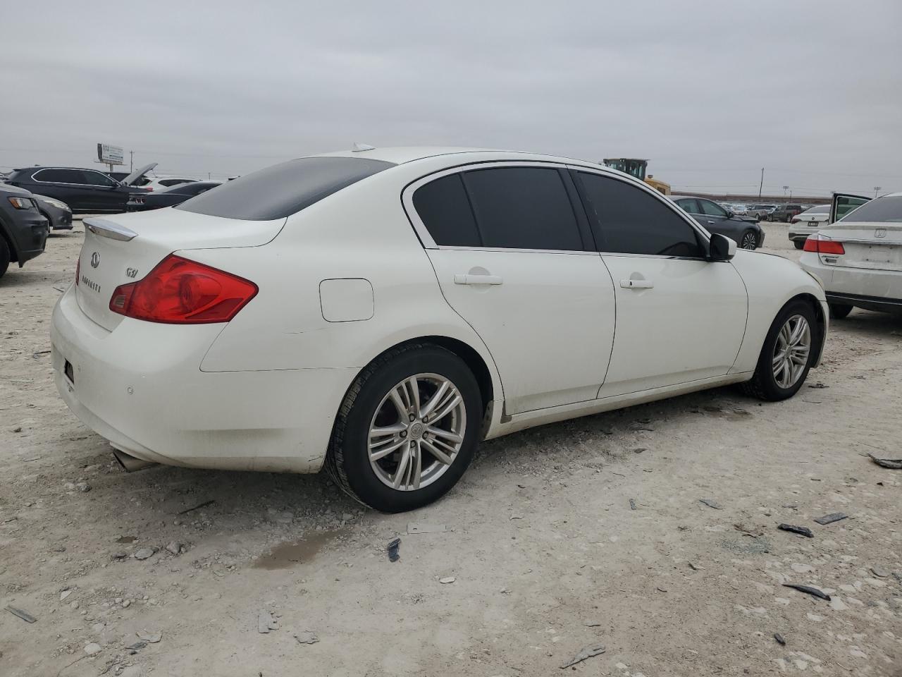 2012 Infiniti G - Image 3