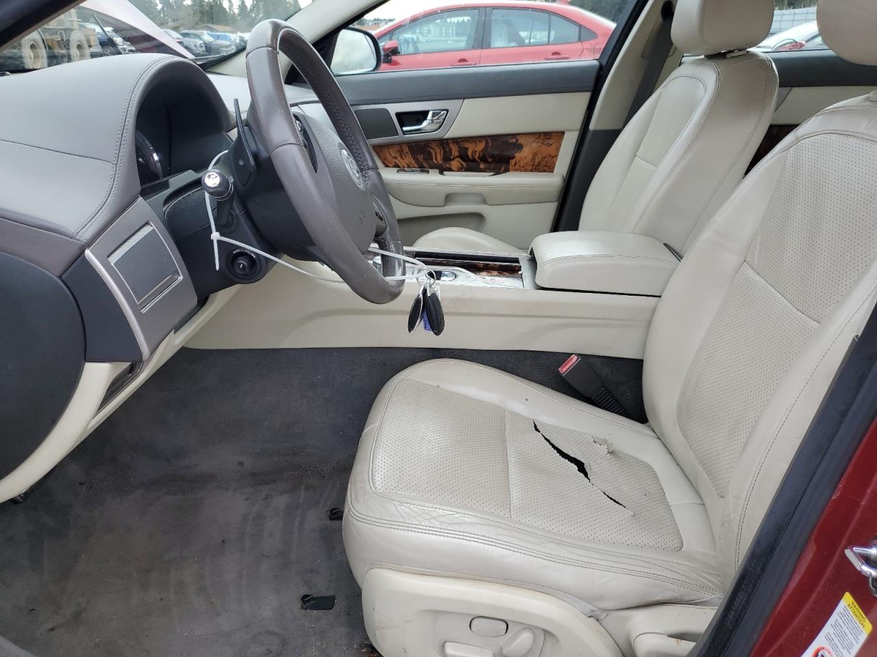 2009 Jaguar XF - Image 7