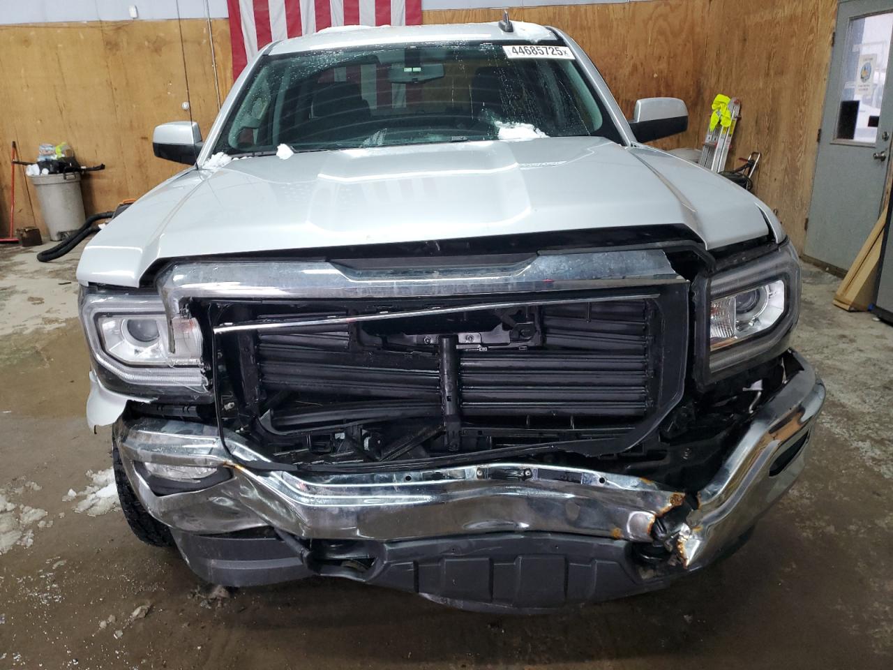 2018 GMC Sierra - Image 5