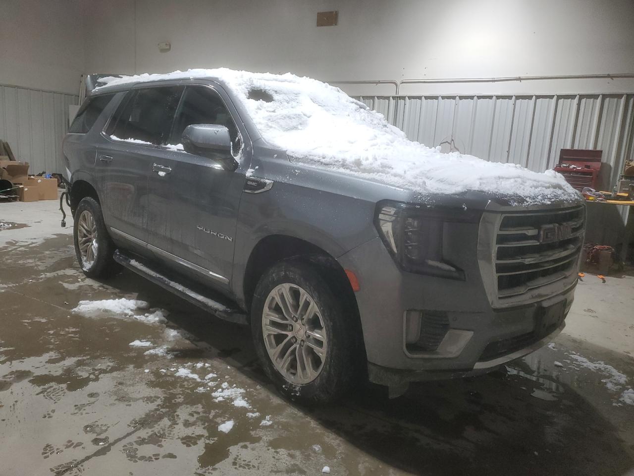 2021 GMC Yukon - Image 4