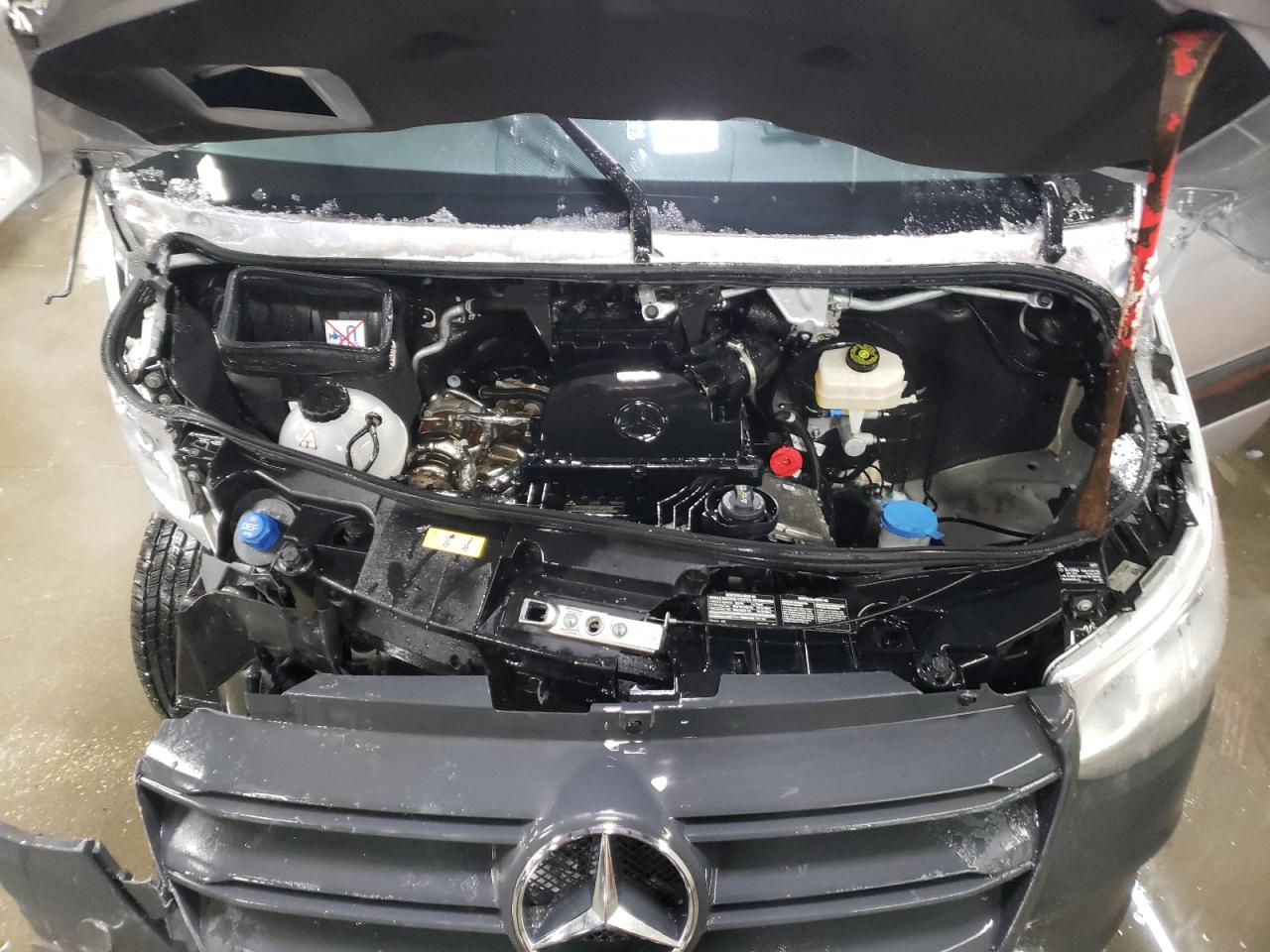 2024 Mercedes-Benz Sprinter - Image 11