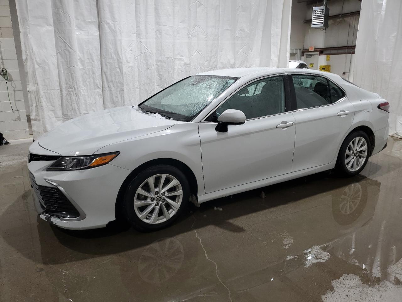 2022 Toyota Camry - Image 1