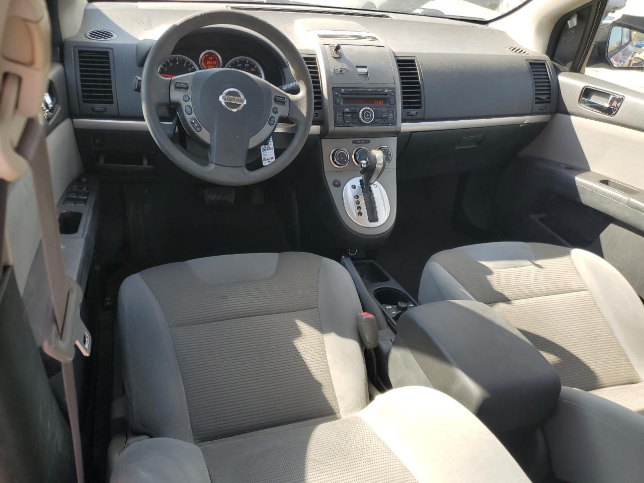 2011 Nissan Sentra - Image 8