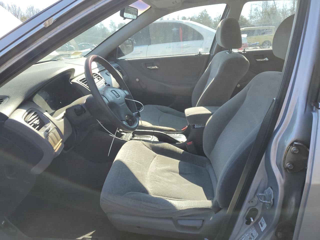2001 Honda Accord - Image 7