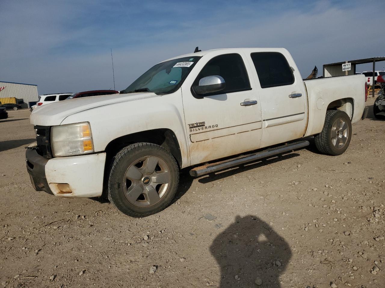 2011 Chevrolet Silverado - Image 1