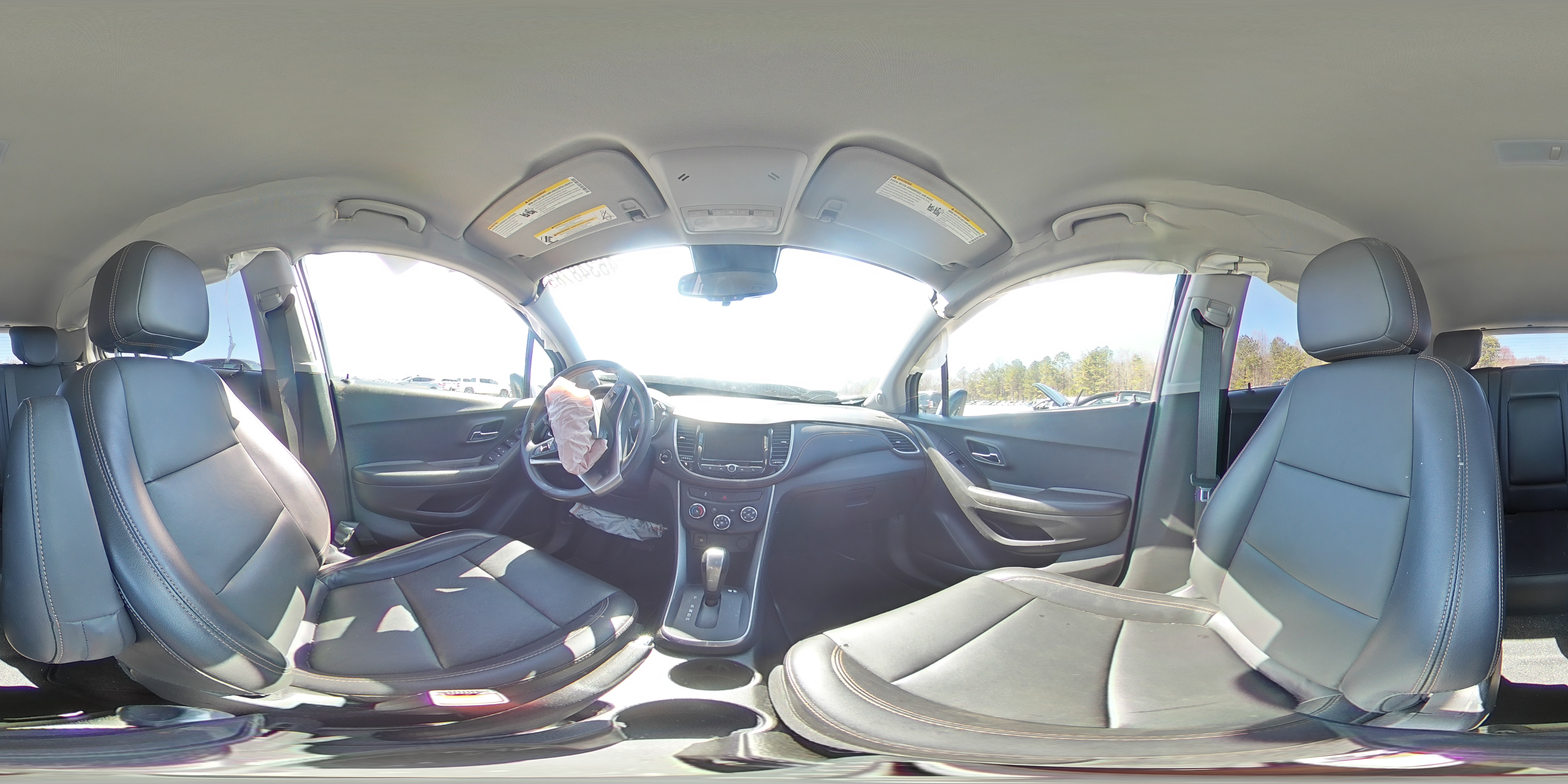 2021 Chevrolet Trax - Image 13