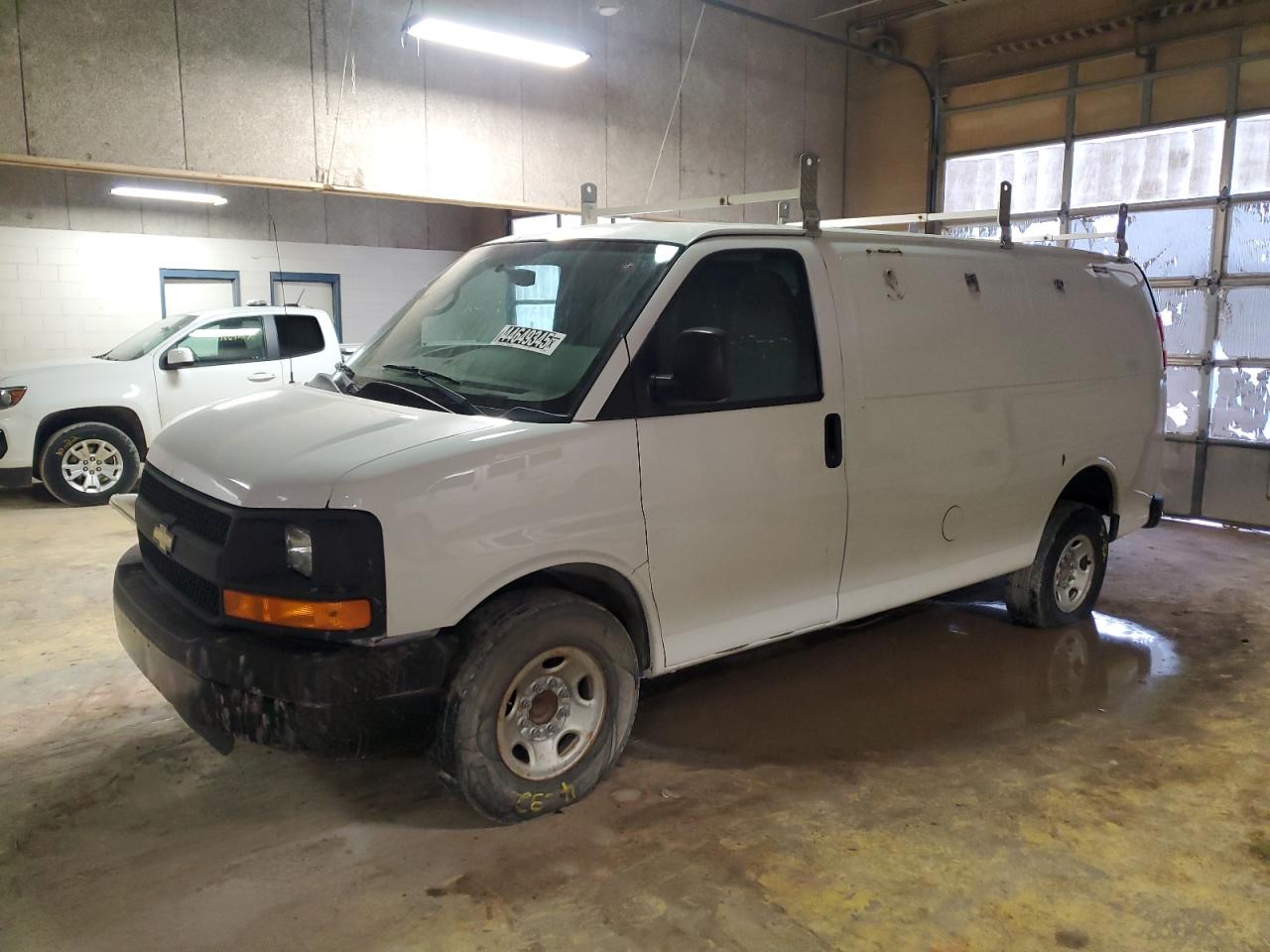 2014 Chevrolet Express - Image 1
