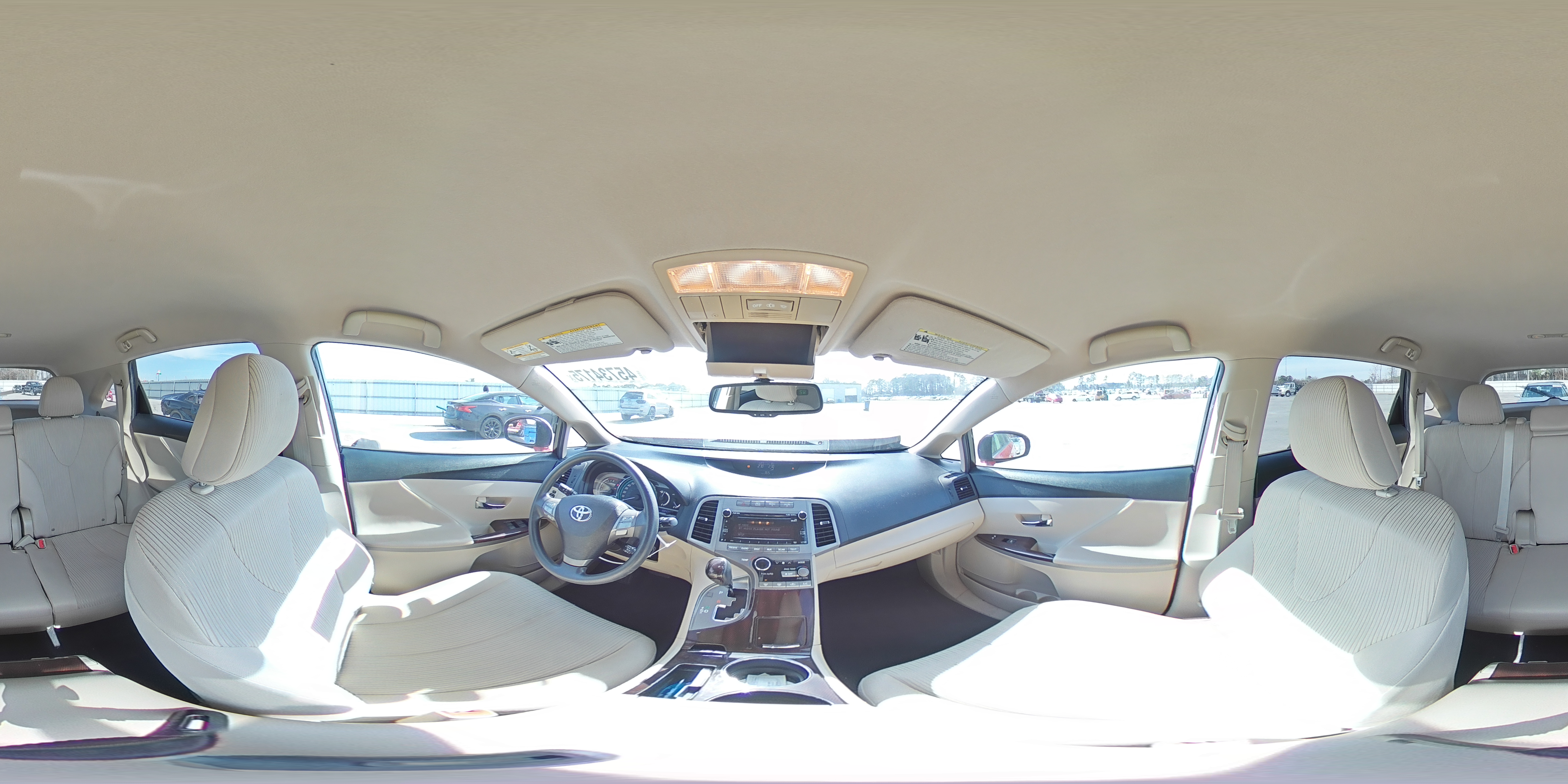 2011 Toyota Venza - Image 13