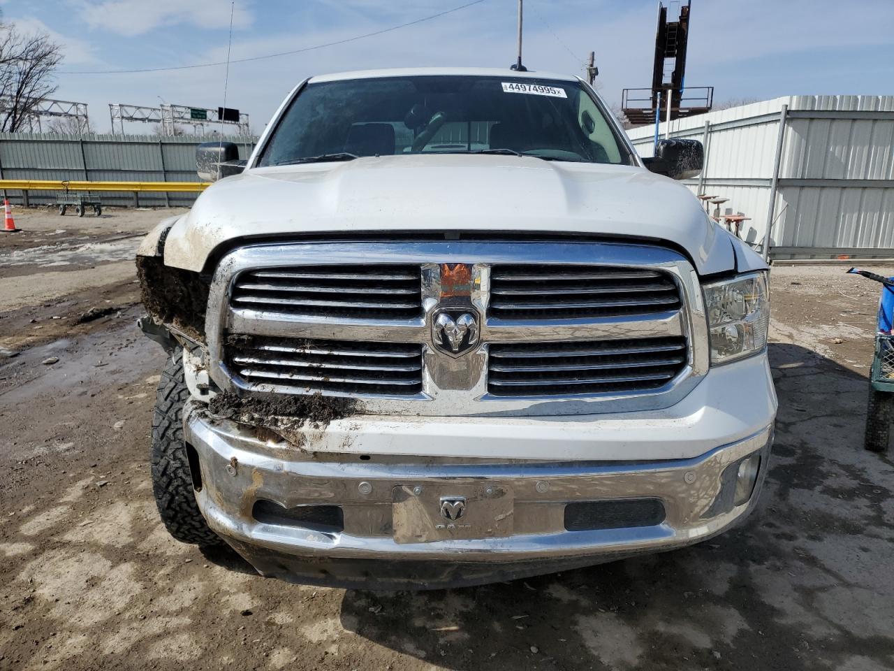 2016 RAM 1500 - Image 5
