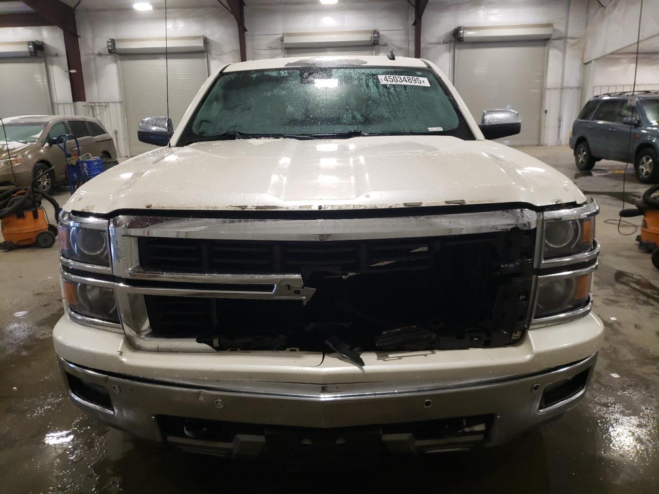 2014 Chevrolet Silverado - Image 5