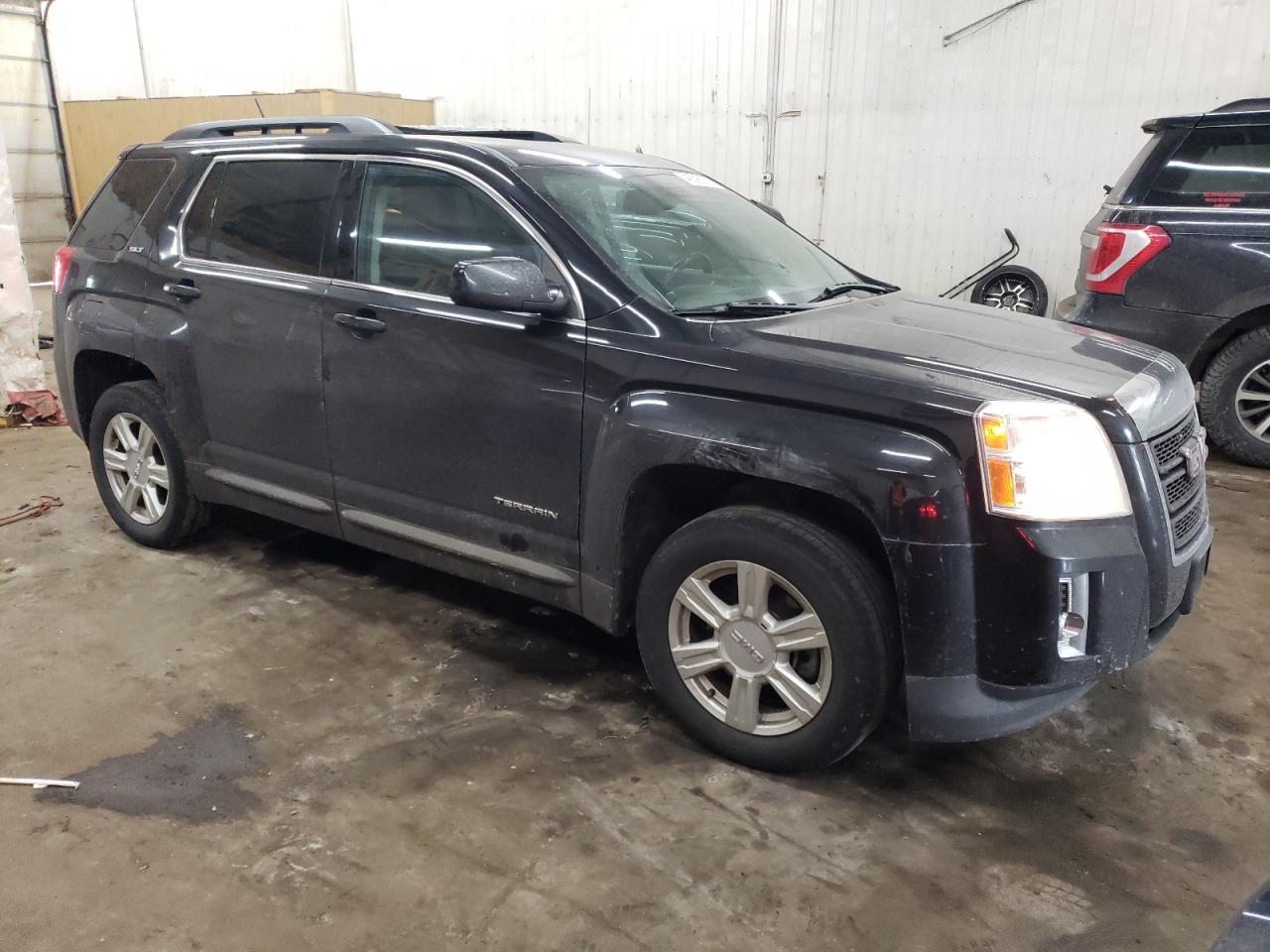 2015 GMC Terrain - Image 4