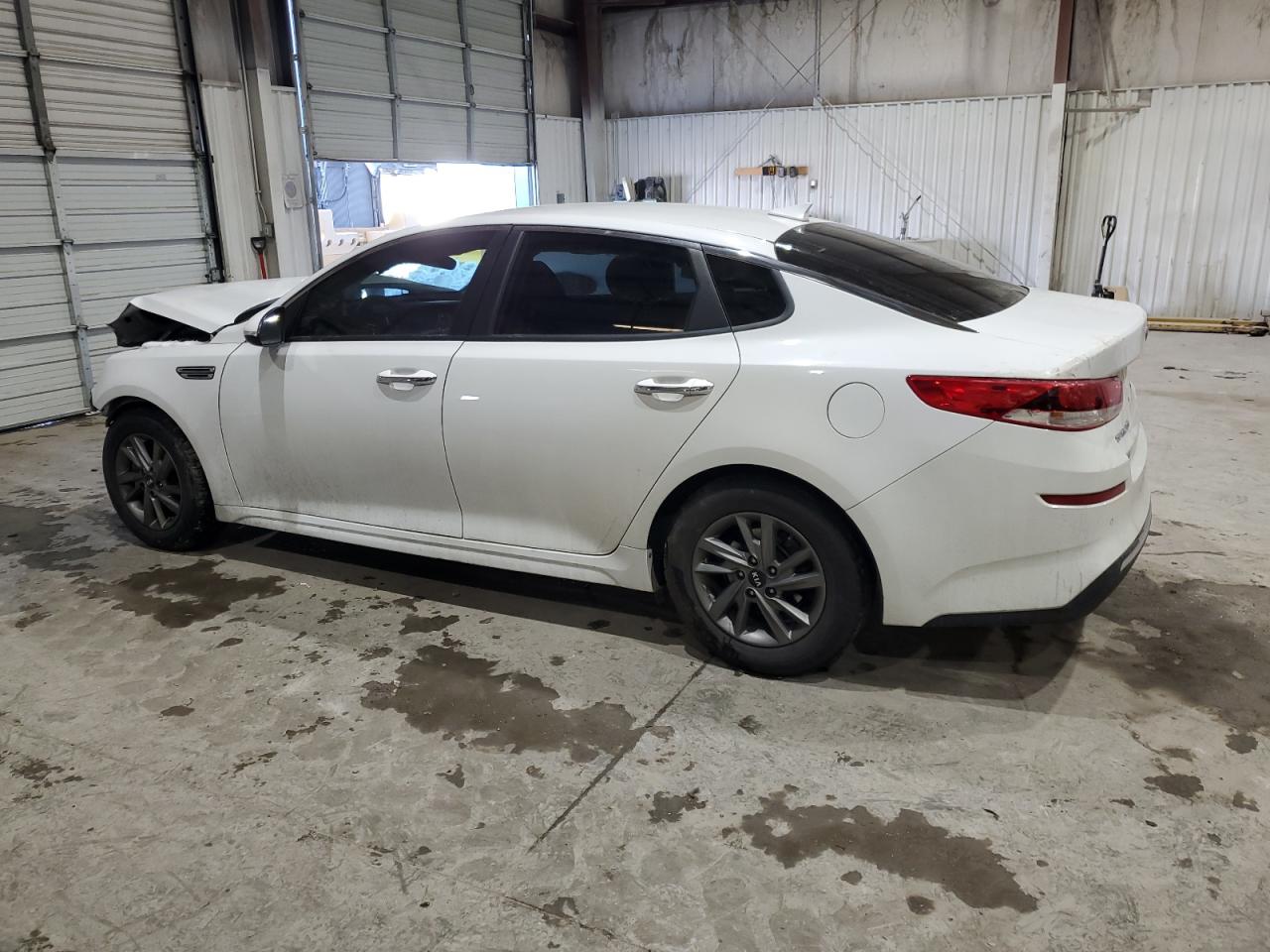 2020 Kia Optima - Image 2
