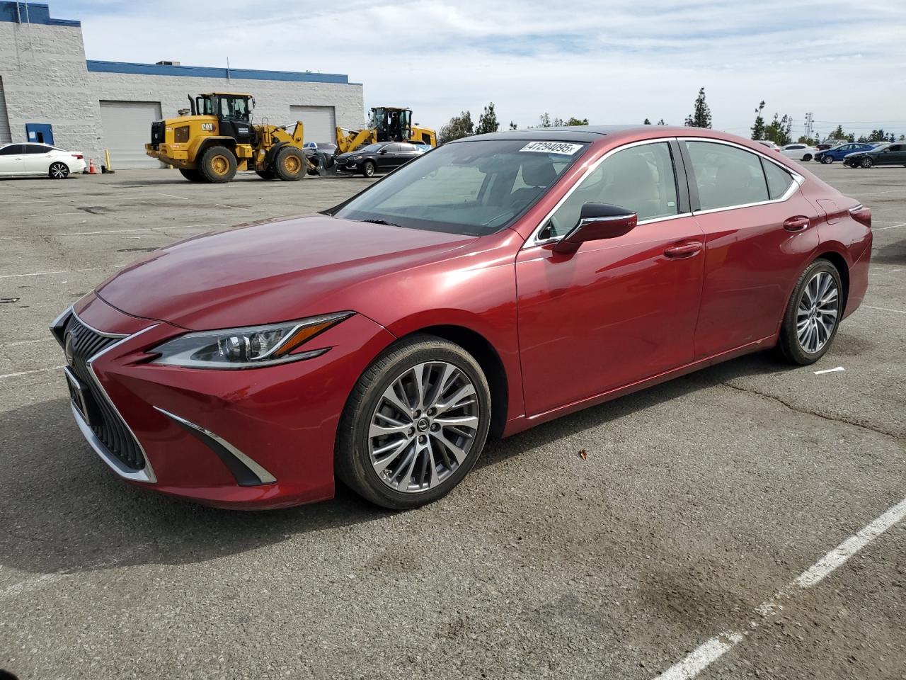 2019 Lexus ES - Image 1