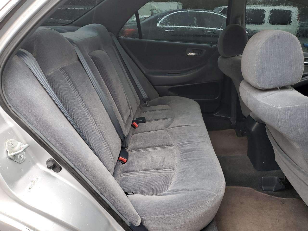 1999 Honda Accord - Image 10