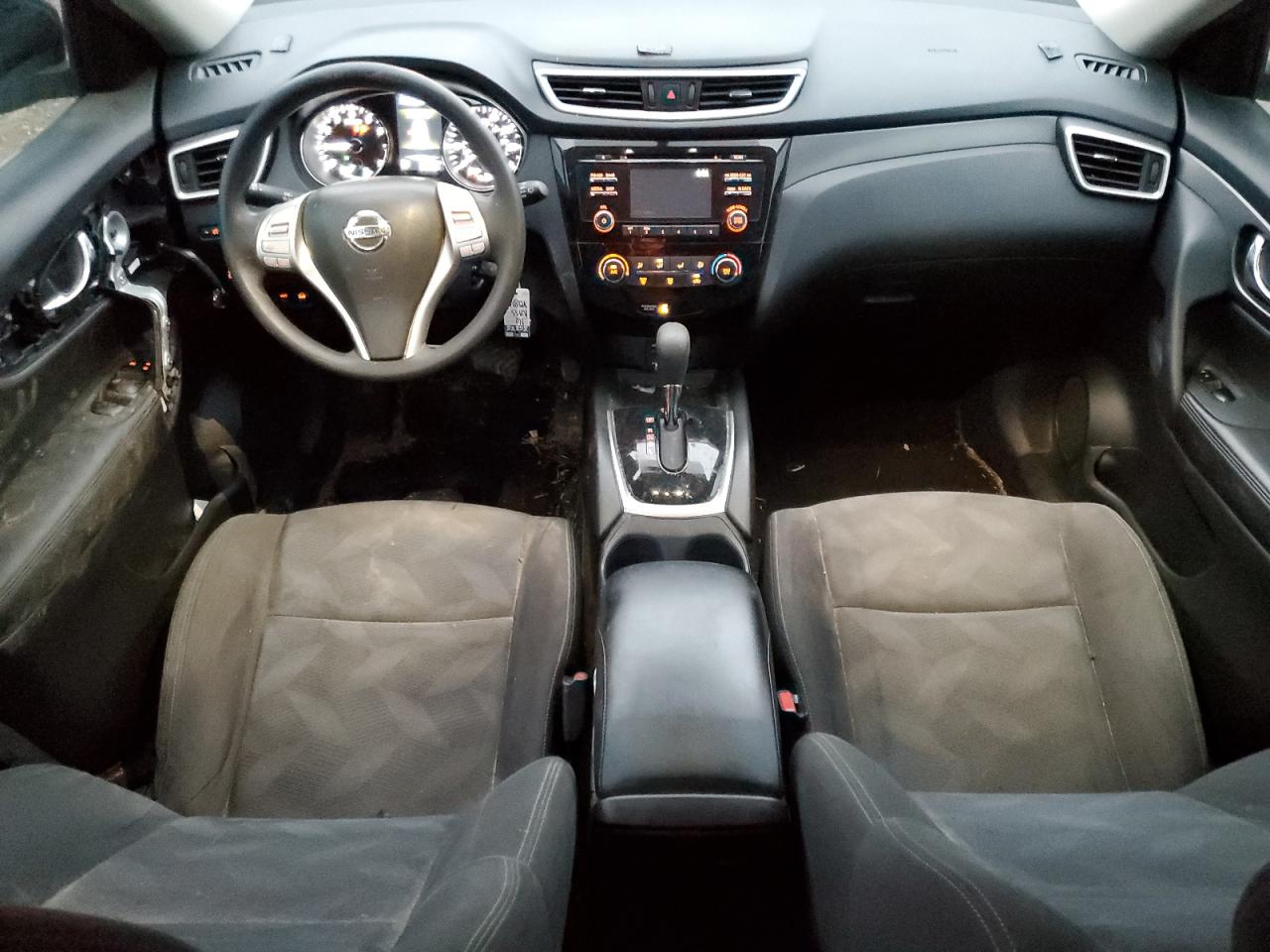 2016 Nissan Rogue - Image 8