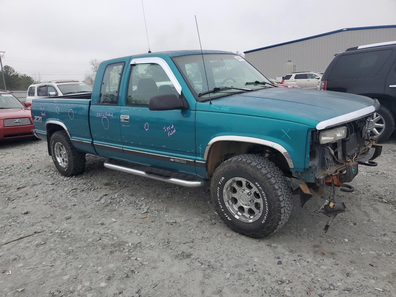 1996 Chevrolet GMT-400 - Image 4