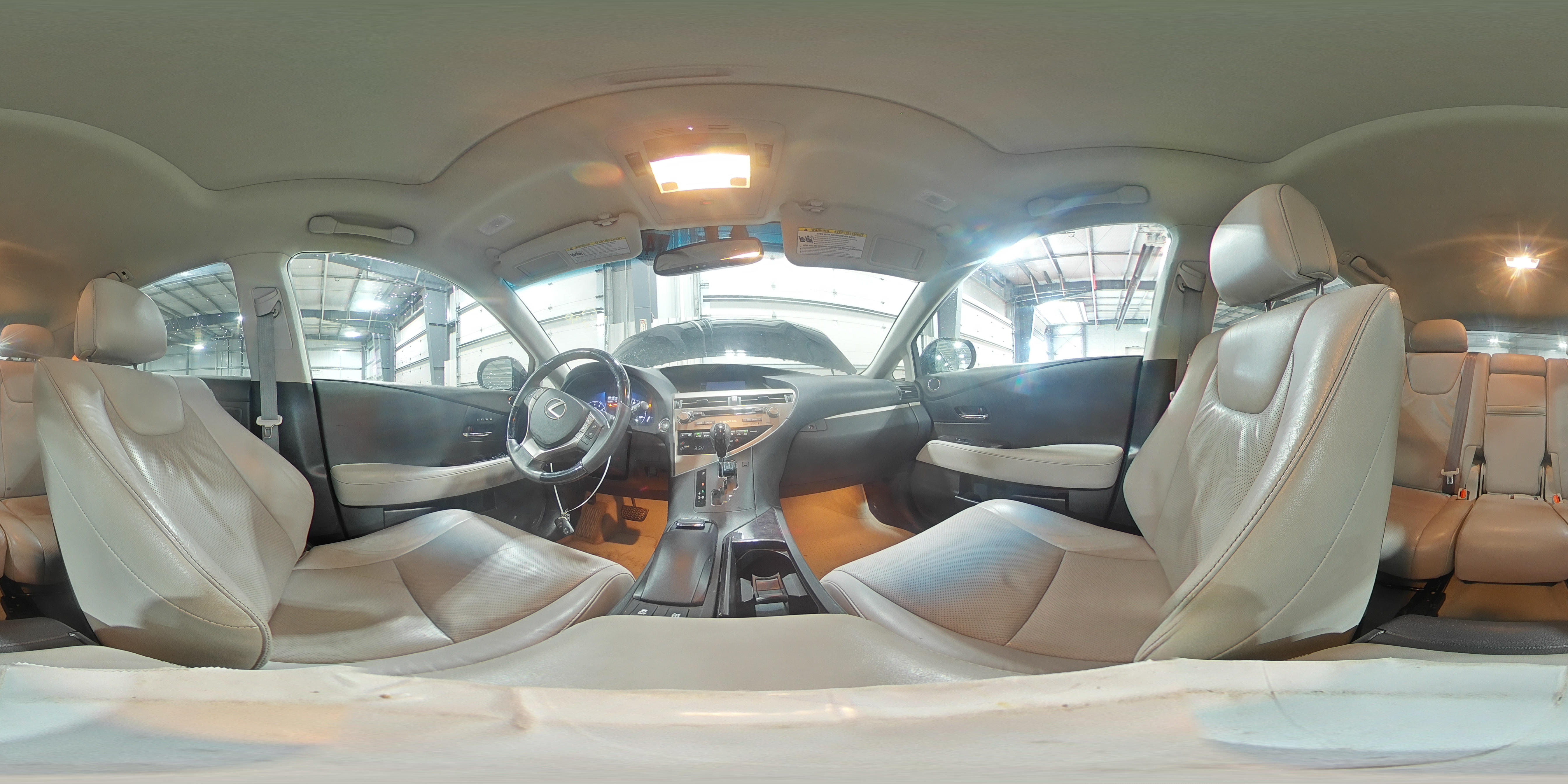 2015 Lexus RX - Image 16