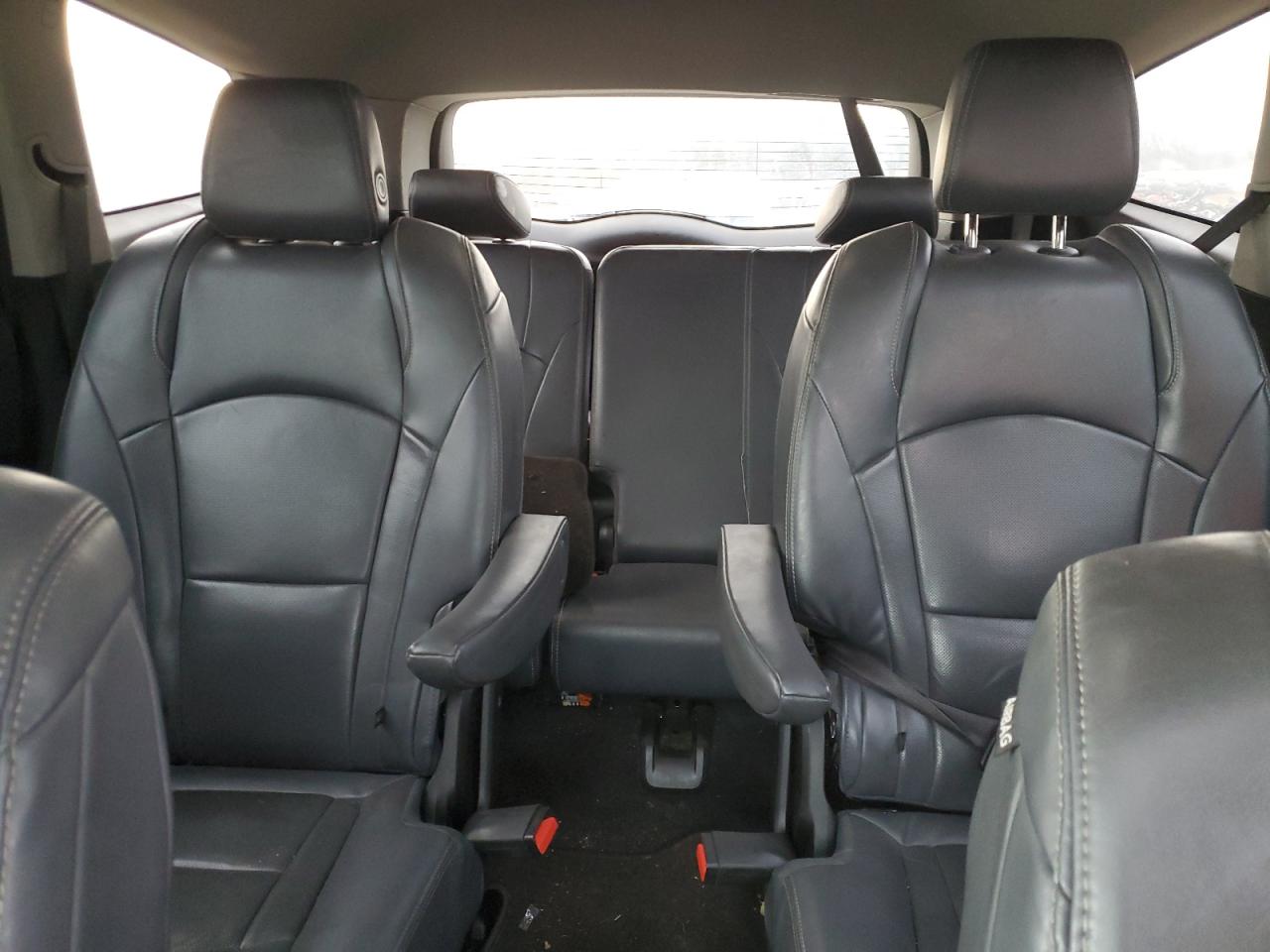 2018 Buick Enclave - Image 10