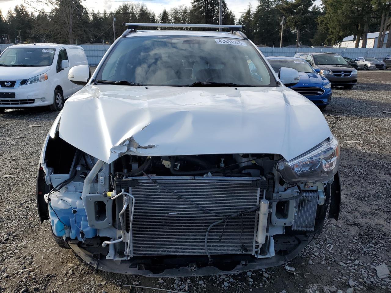2019 Mitsubishi Outlander - Image 5