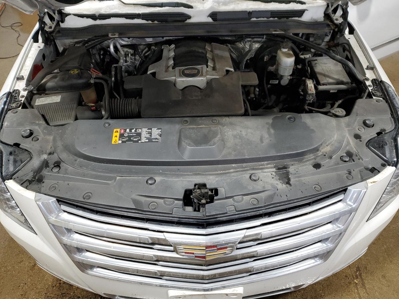 2017 Cadillac Escalade - Image 12