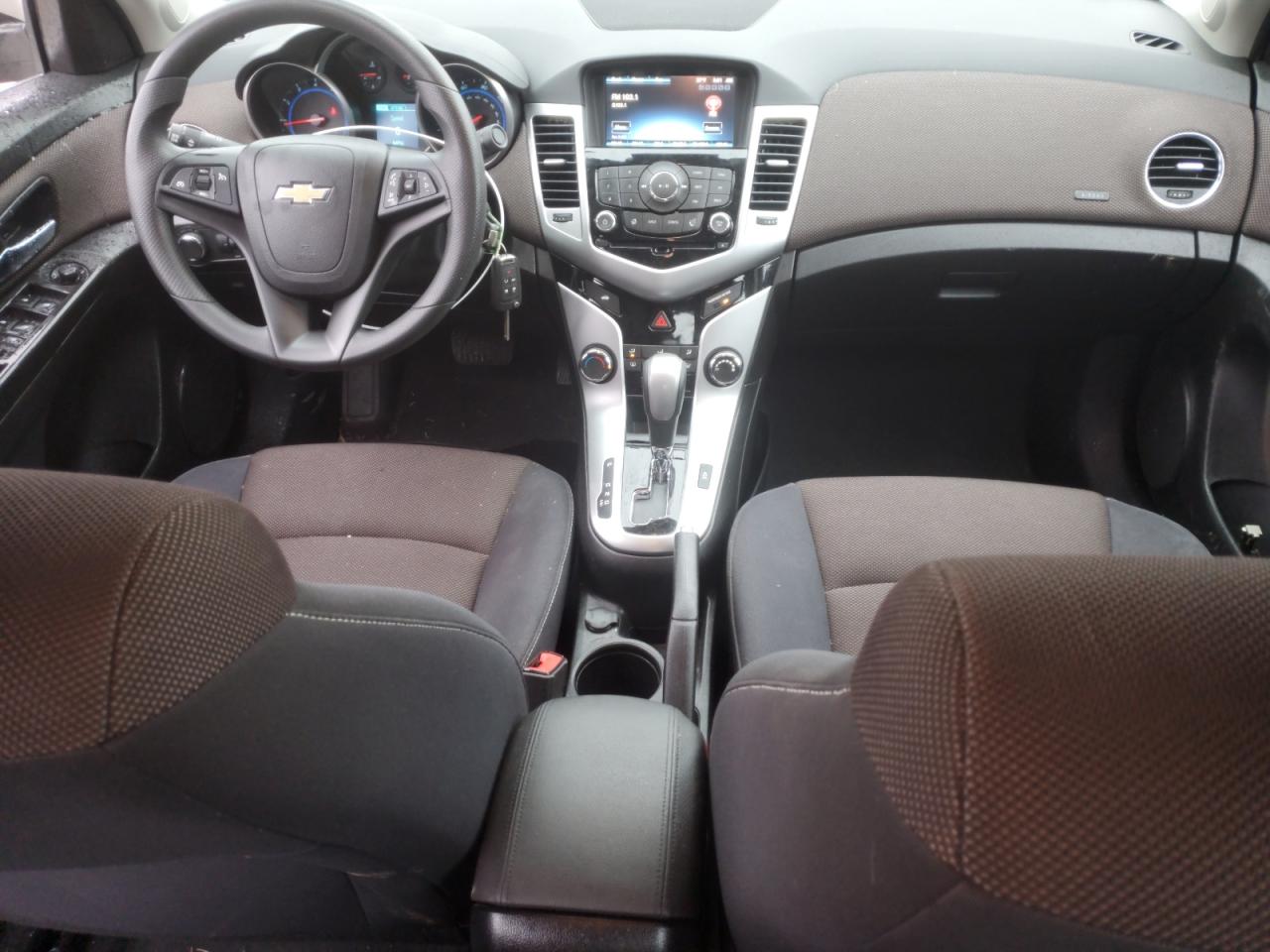 2016 Chevrolet Cruze - Image 8