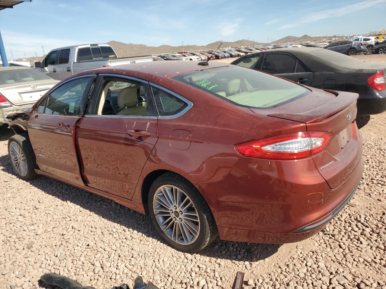 2014 Ford Fusion - Image 2