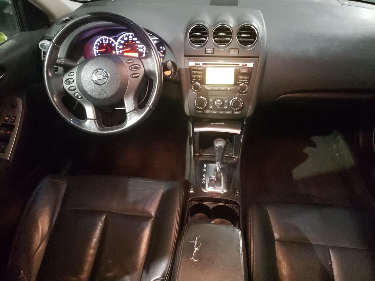 2011 Nissan Altima - Image 8