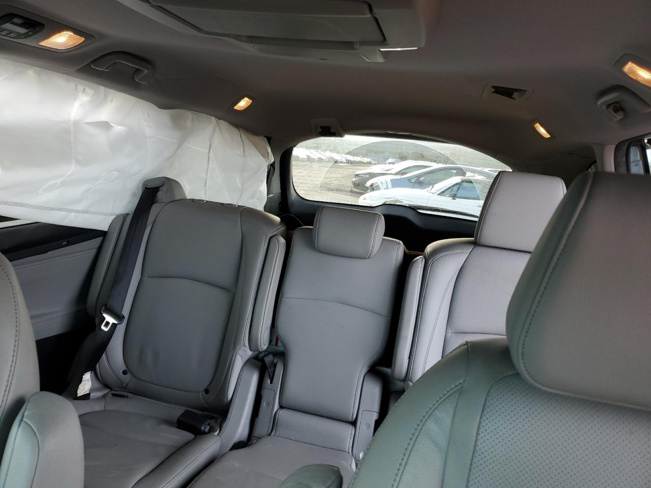 2018 Honda Odyssey - Image 10