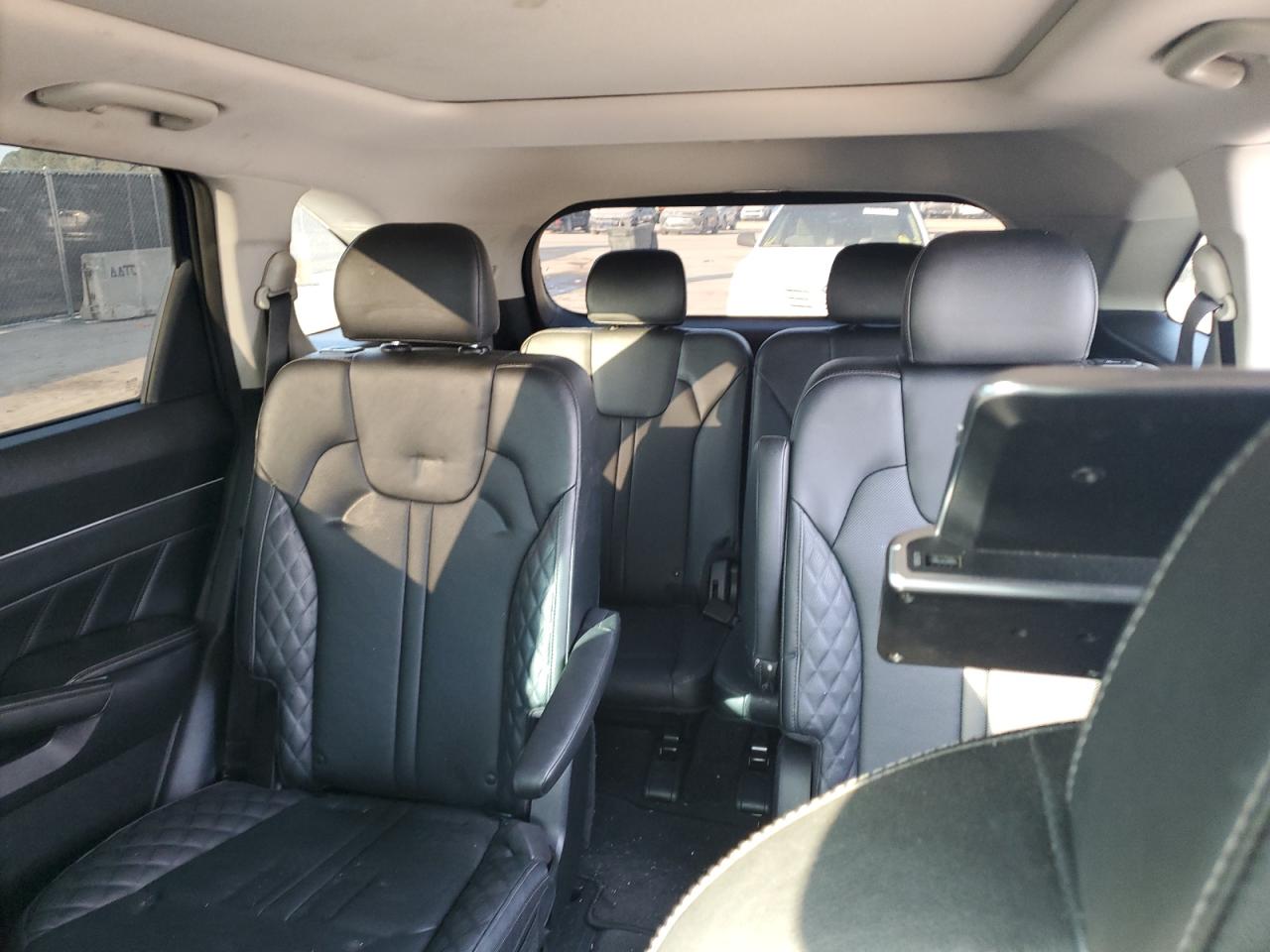 2021 Kia Sorento - Image 10