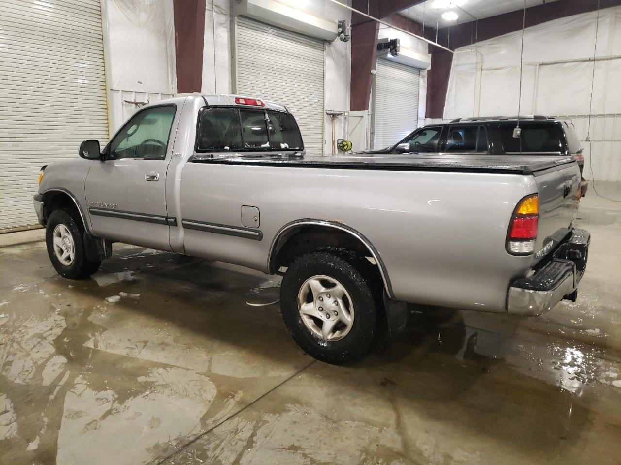 2002 Toyota Tundra - Image 2