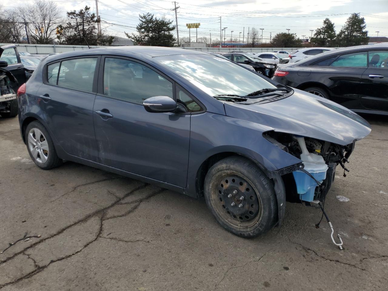 2016 Kia Forte - Image 4