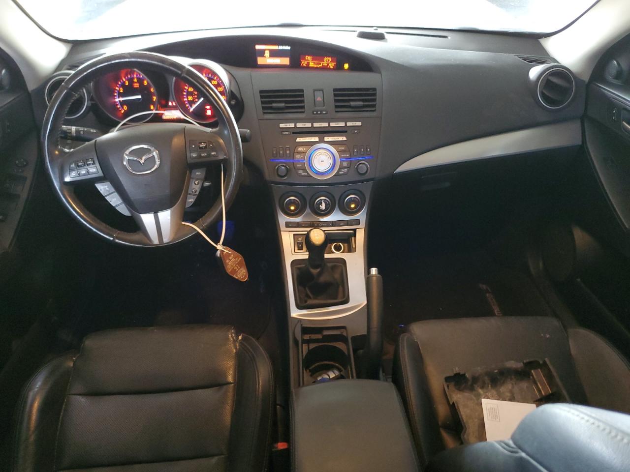 2010 Mazda 3 - Image 8
