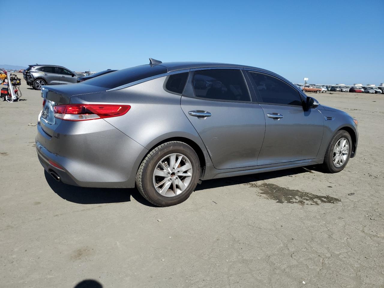 2018 Kia Optima - Image 3