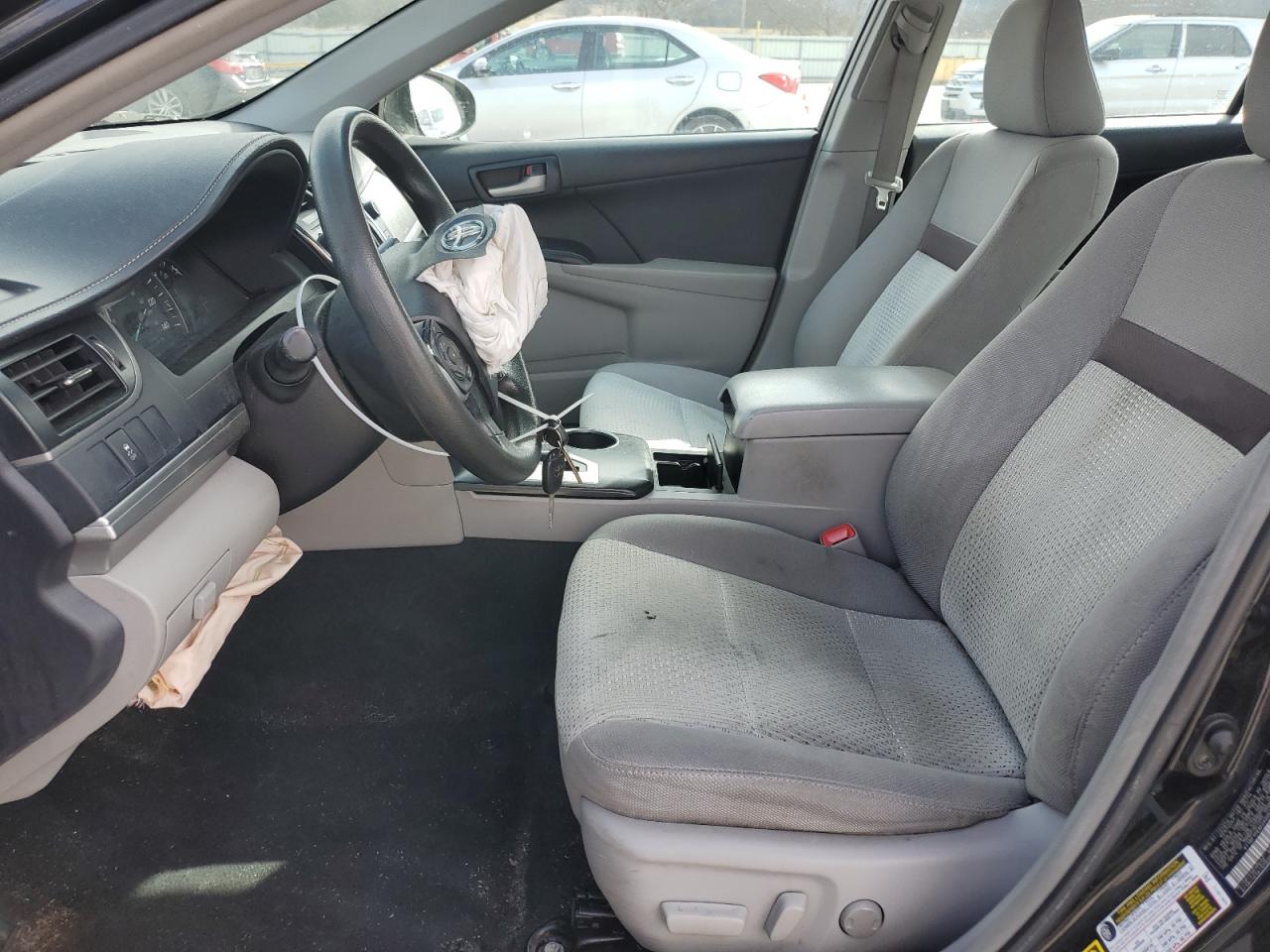 2014 Toyota Camry - Image 7