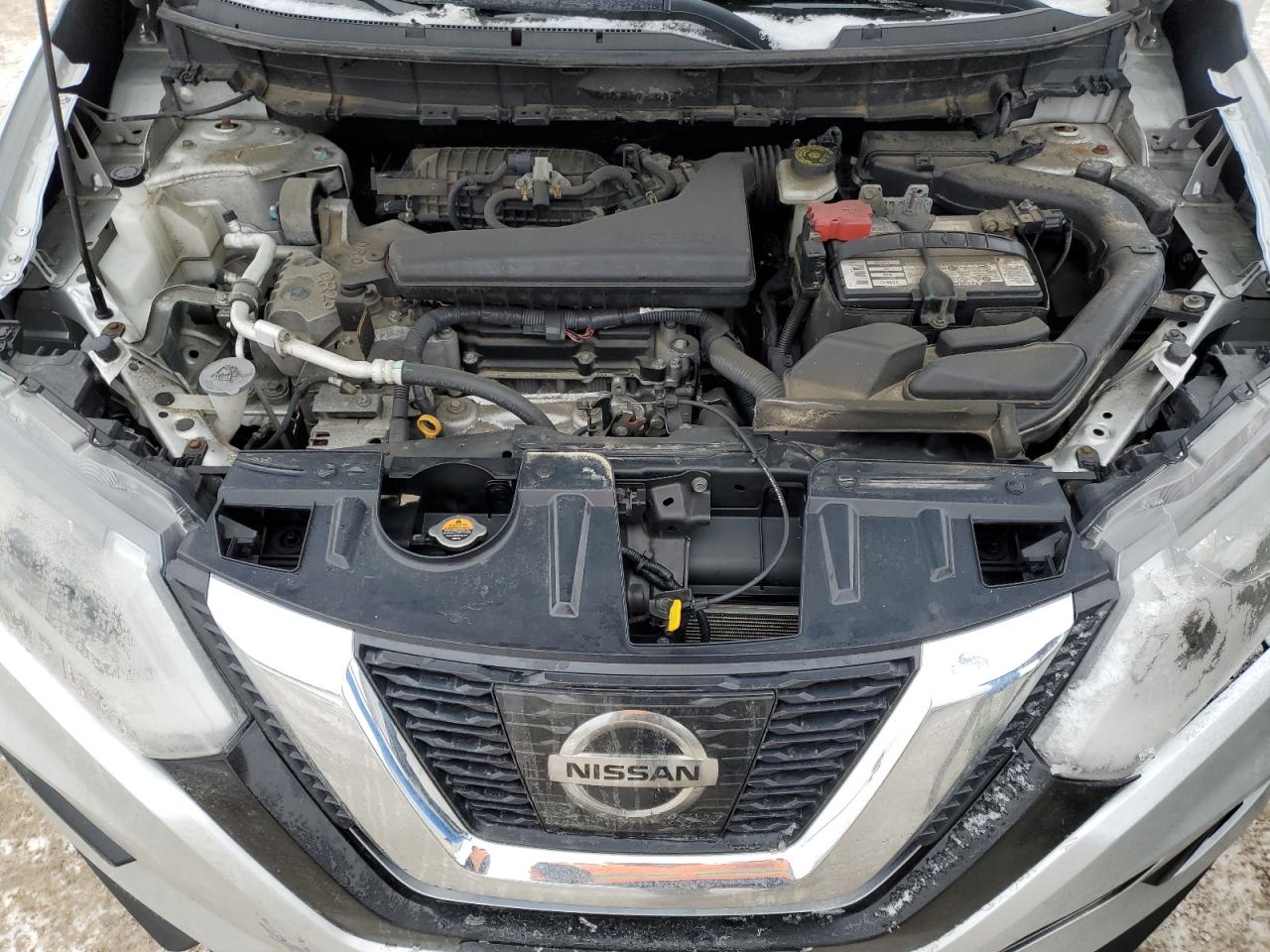2017 Nissan Rogue - Image 13