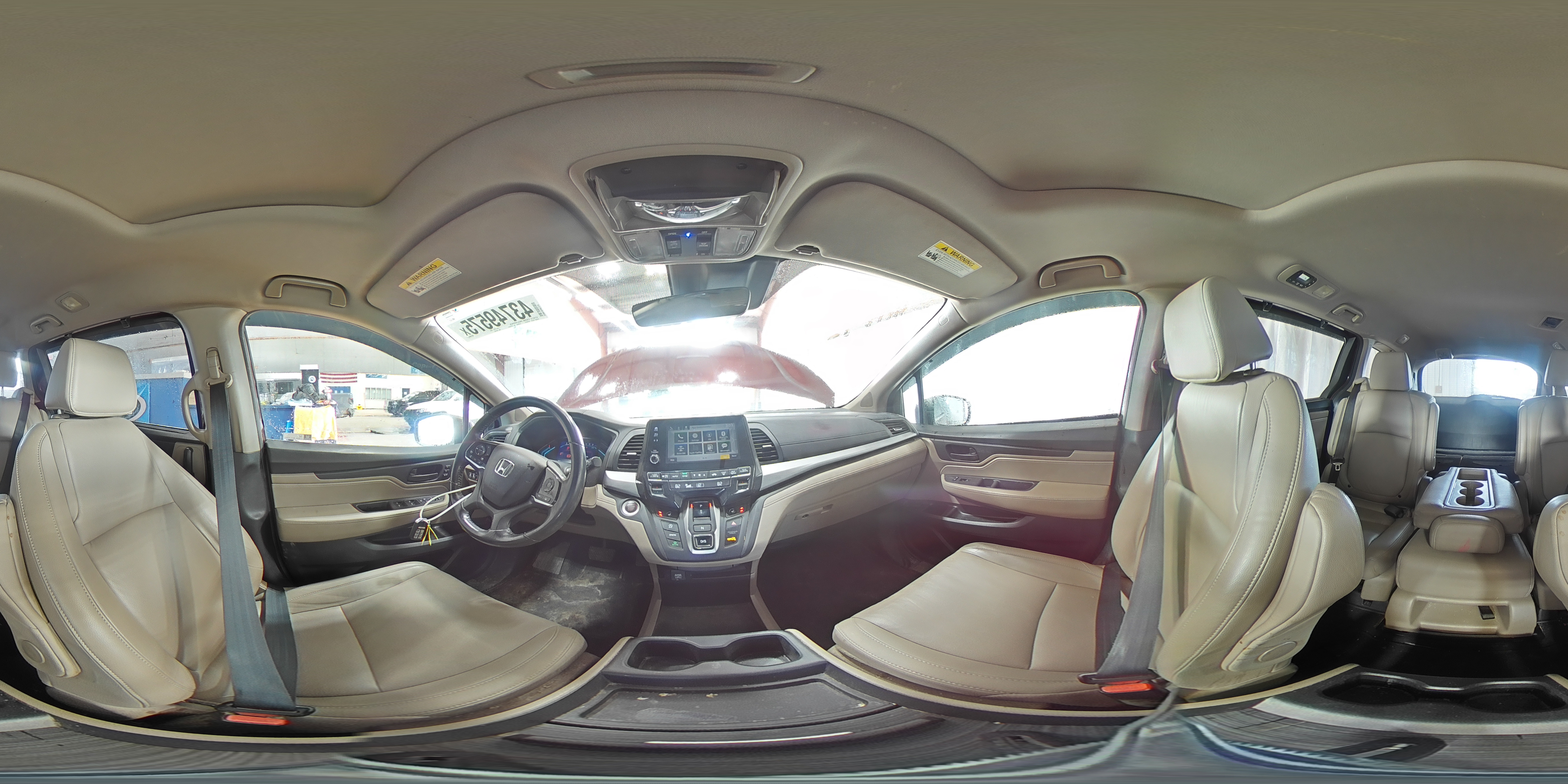 2020 Honda Odyssey - Image 15