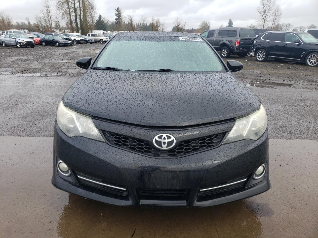 2014 Toyota Camry - Image 5