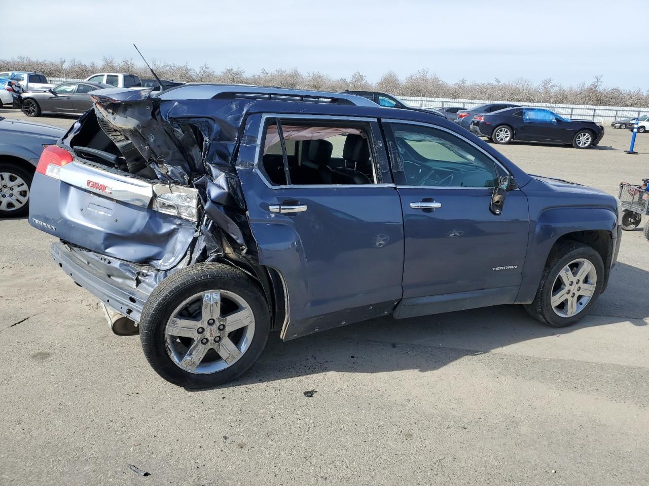2013 GMC Terrain - Image 3