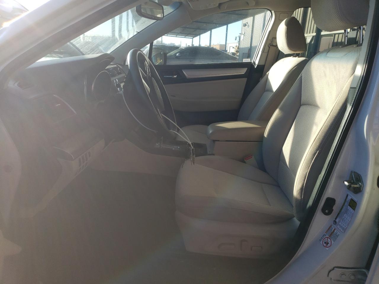 2015 Subaru Outback - Image 7