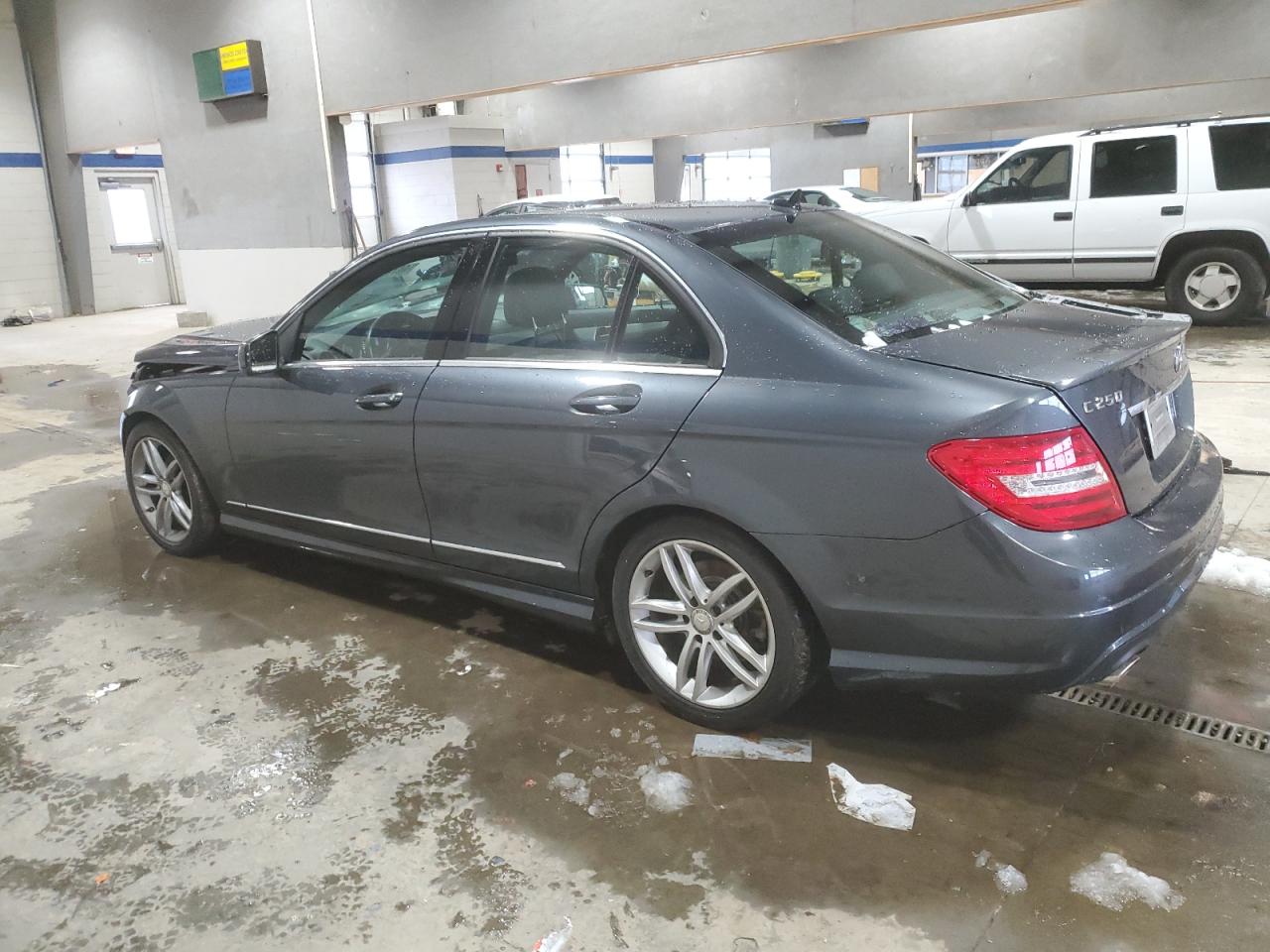 2013 Mercedes-Benz C-klasse - Image 2